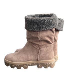 NWOB Cool Planet Restt Faux Shearling Bootie Sz 8.5